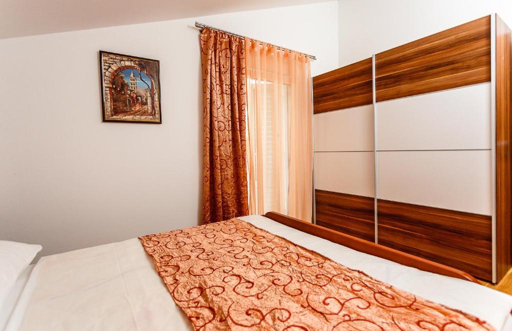 Apartments Mare & Mons Deluxe Малинска Стая снимка